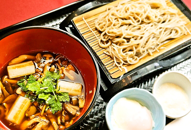 木の子ととろろつけそば・うどん